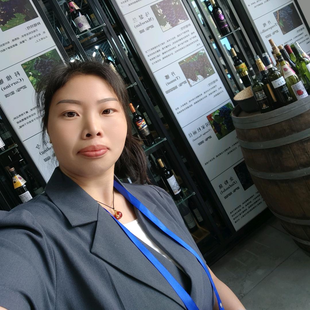 巧家锐源酒妹