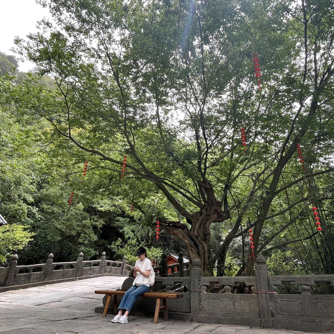 🌈Jin👨‍👩‍👧‍👦