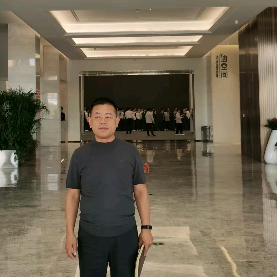 比Y迪叉车、二手叉车、叉车租赁、批发零售