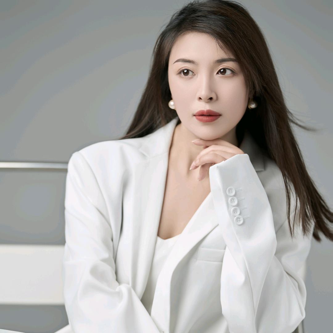 雯小皙徒手技术