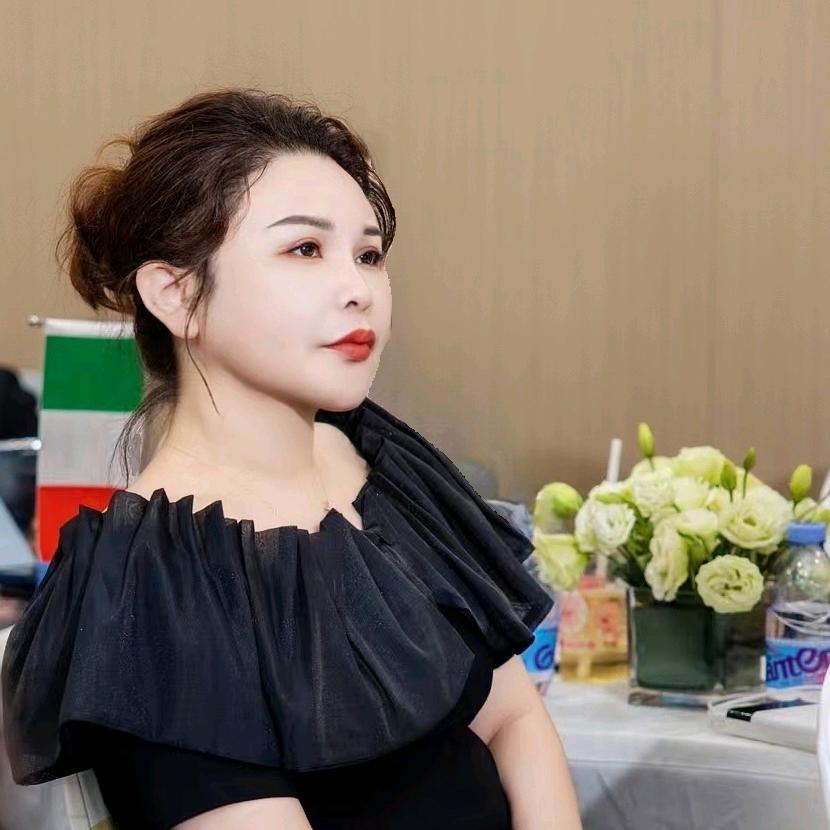 大柳塔做美容的二姐