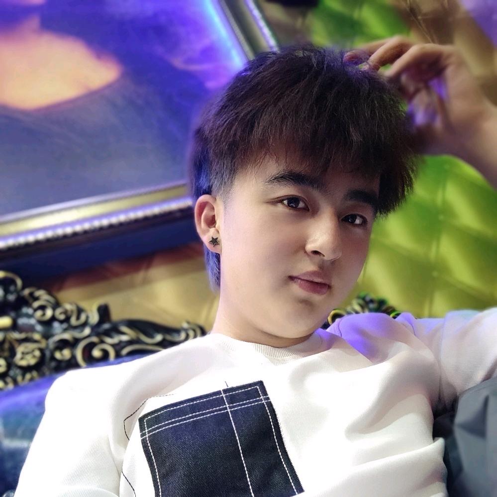 🐉²⁰₀₀珂℘࿐帅了