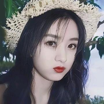 柳小影