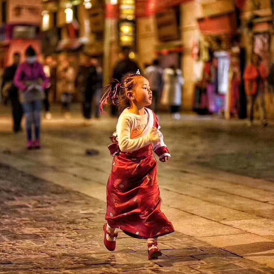 臭鸡蛋孵小鸡…