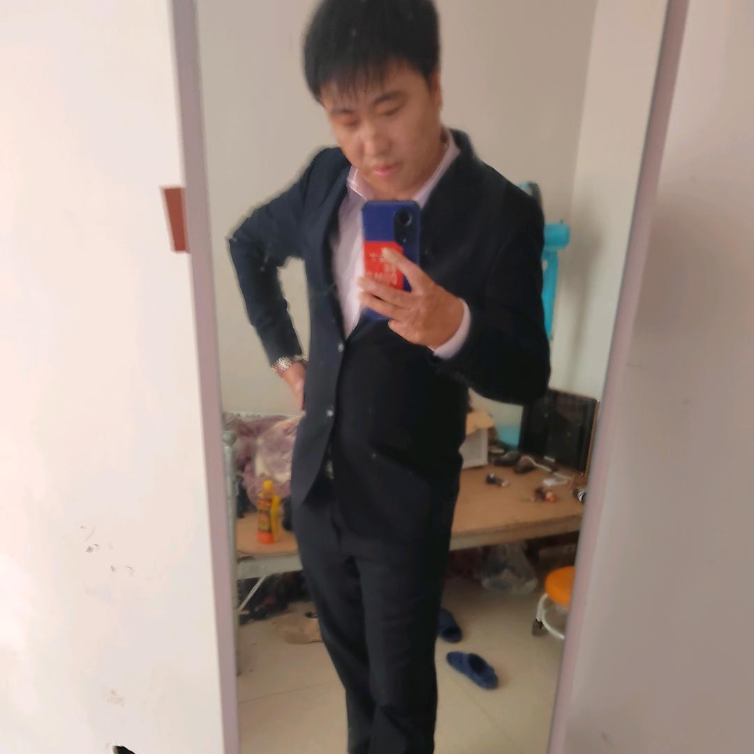 一人吹冷风