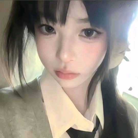 小黎睡不醒´_>`
