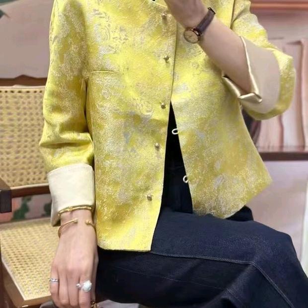 江苏句容裳苑服饰