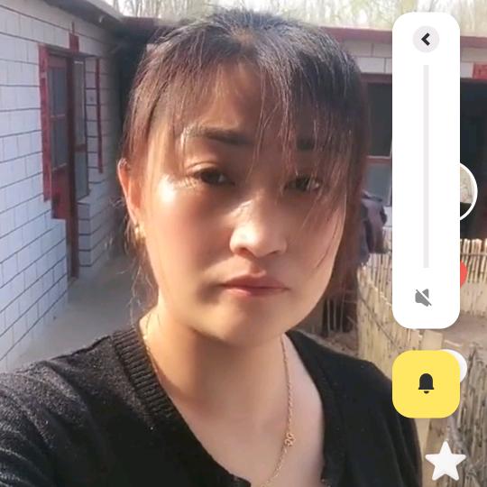 雨中漫步，拒绝私聊