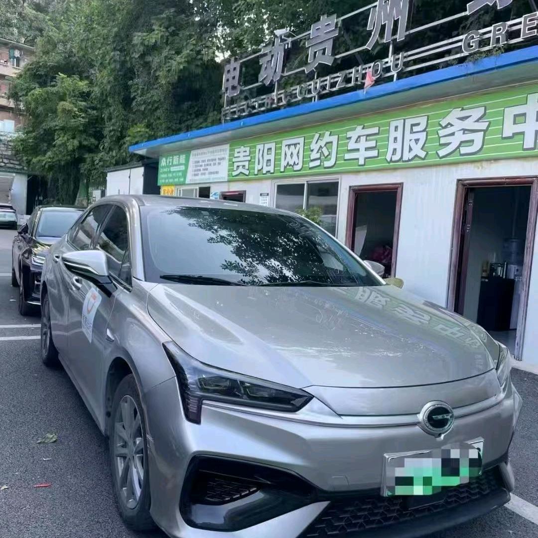 贵阳带证网约车姚先生
