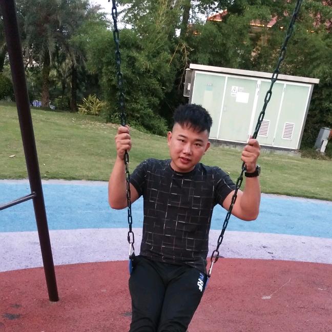 努力中的青年