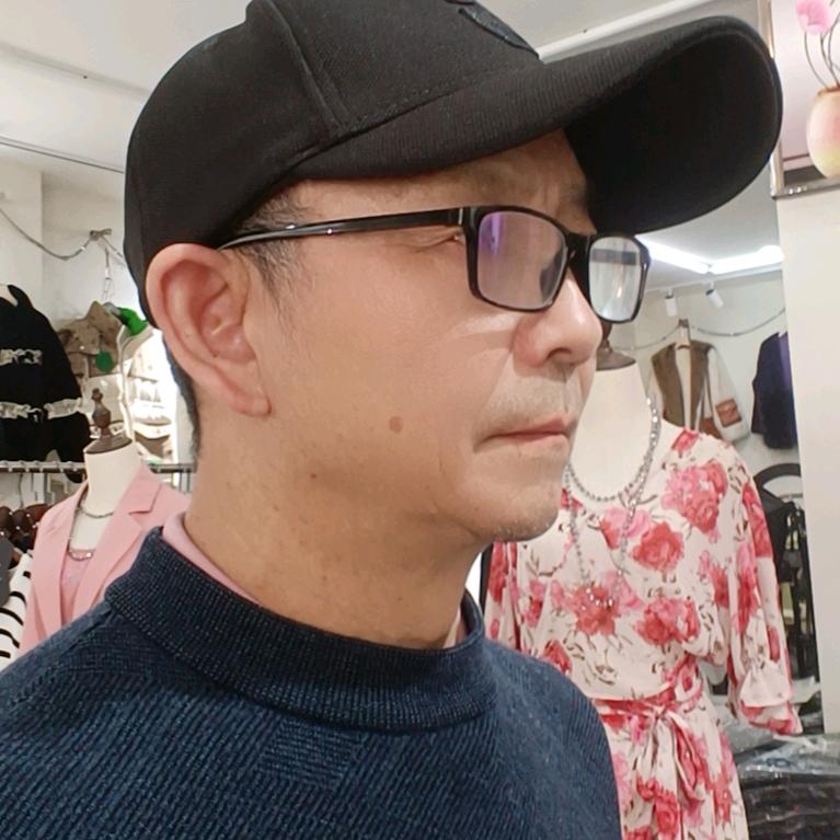 义乌远大平治女装