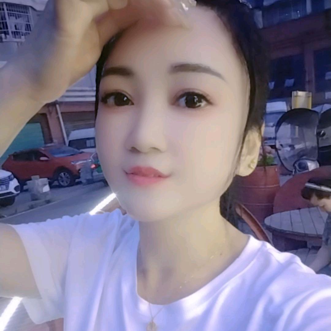 刘英