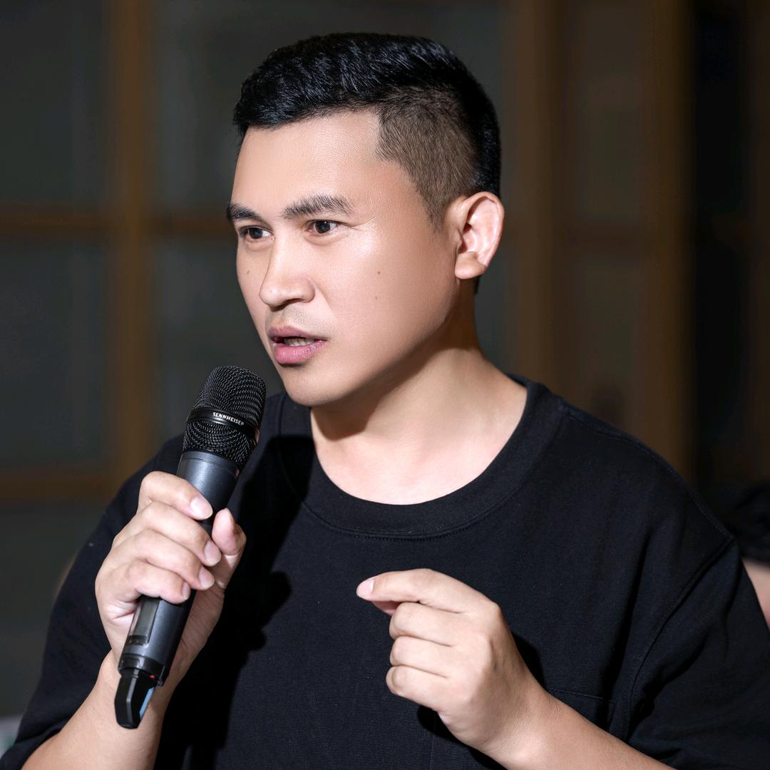 青磊服饰官方号