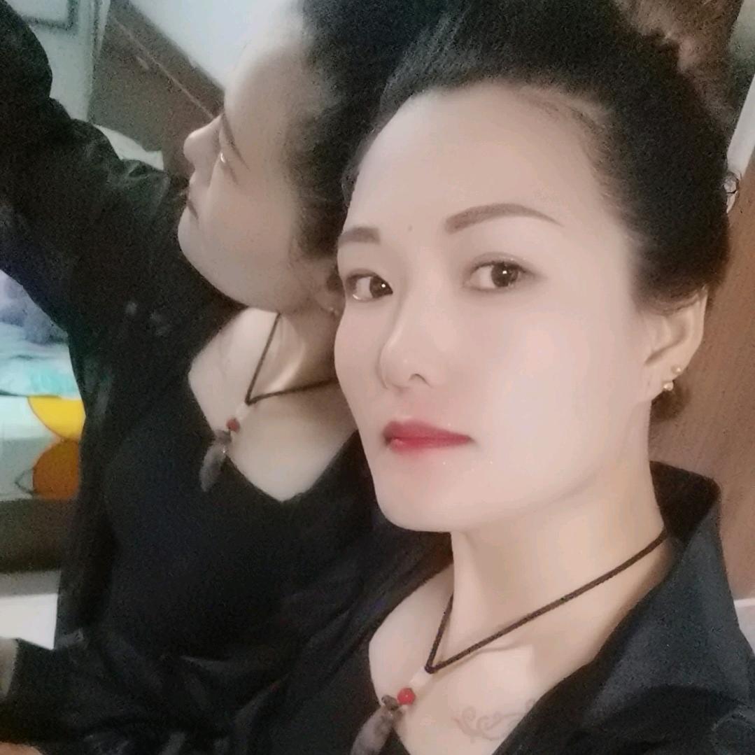 丢了幸福的妞