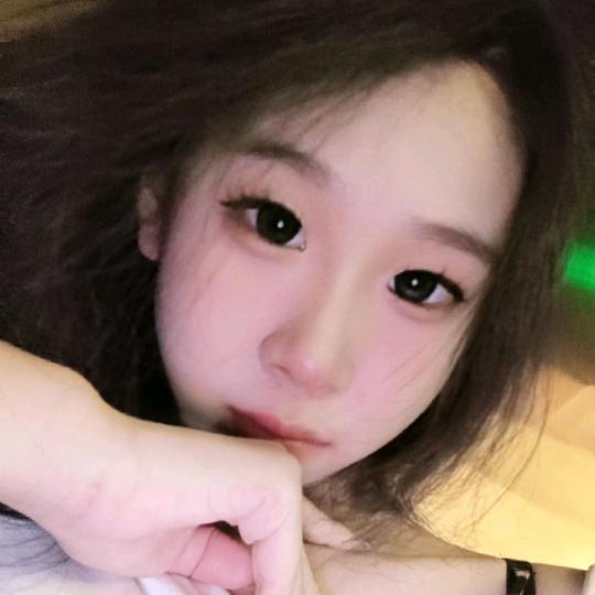彤彤