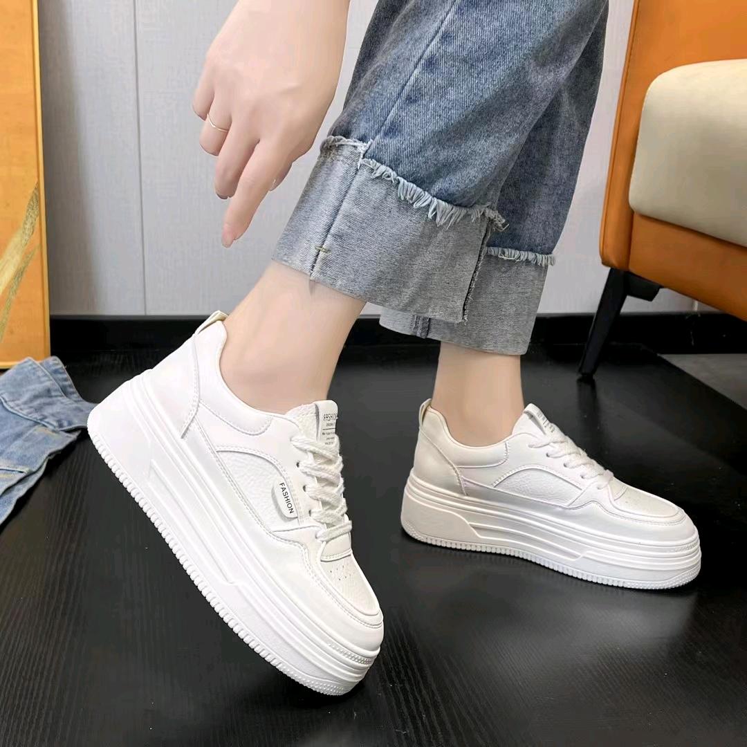 南昌洪城大市场鼎新鞋行二部