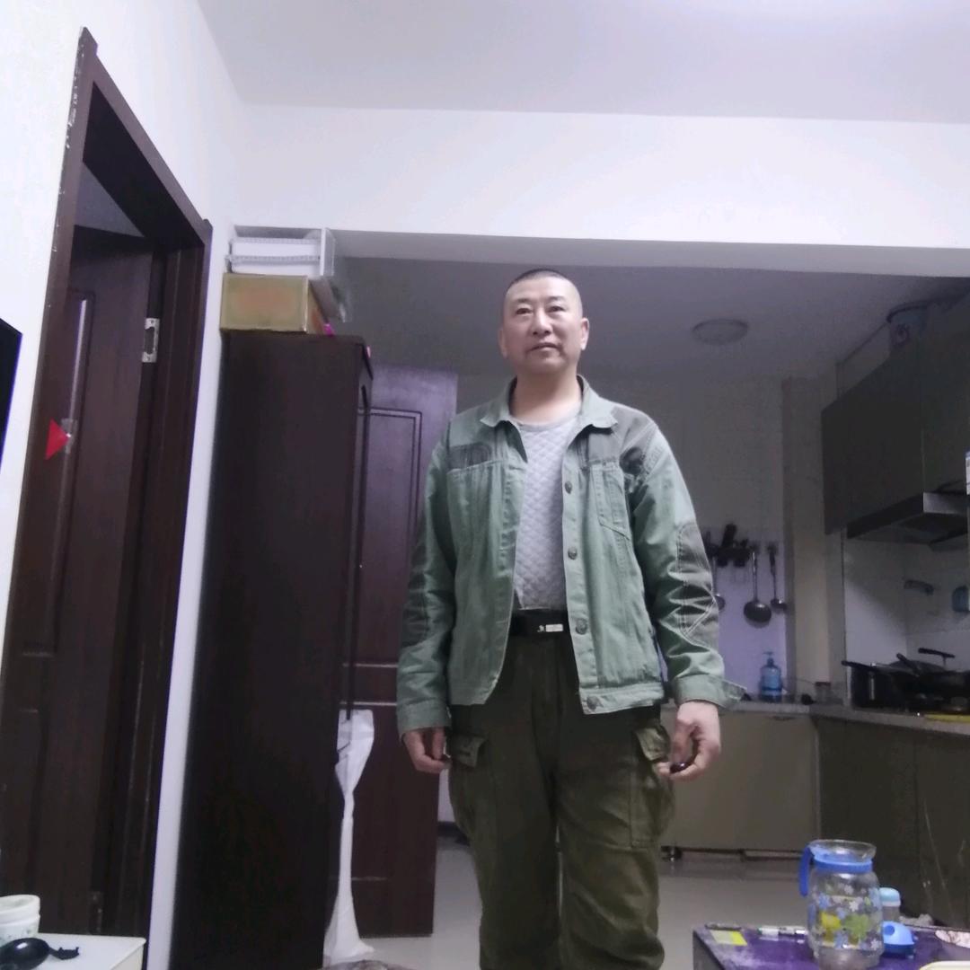快乐的文哥