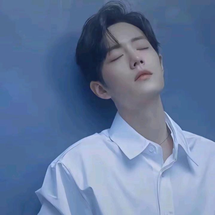 是吴燕子呀