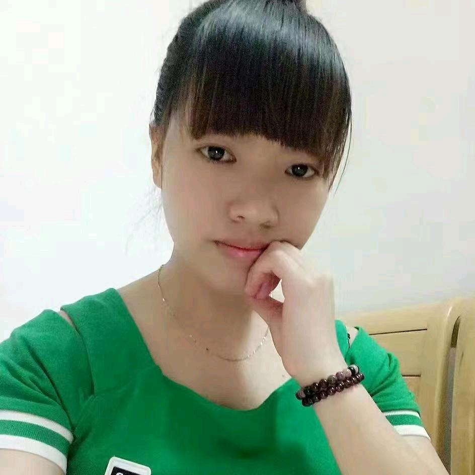 吾悦珠宝小姐姐呀