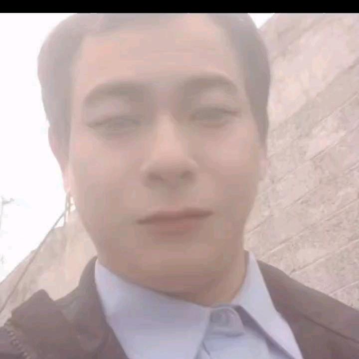 天在下雨我在想你