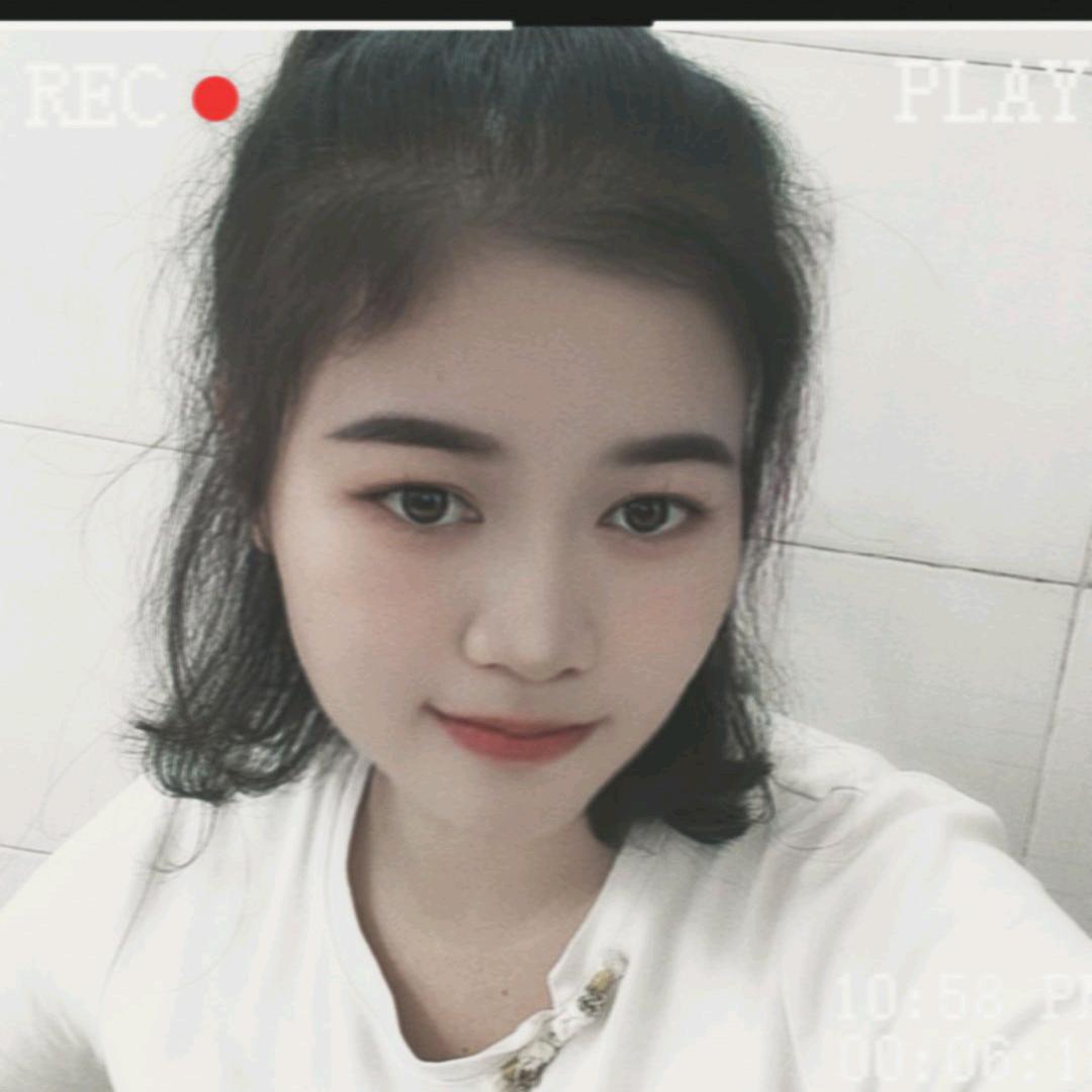 ღ馨子꧔ 呀💞
