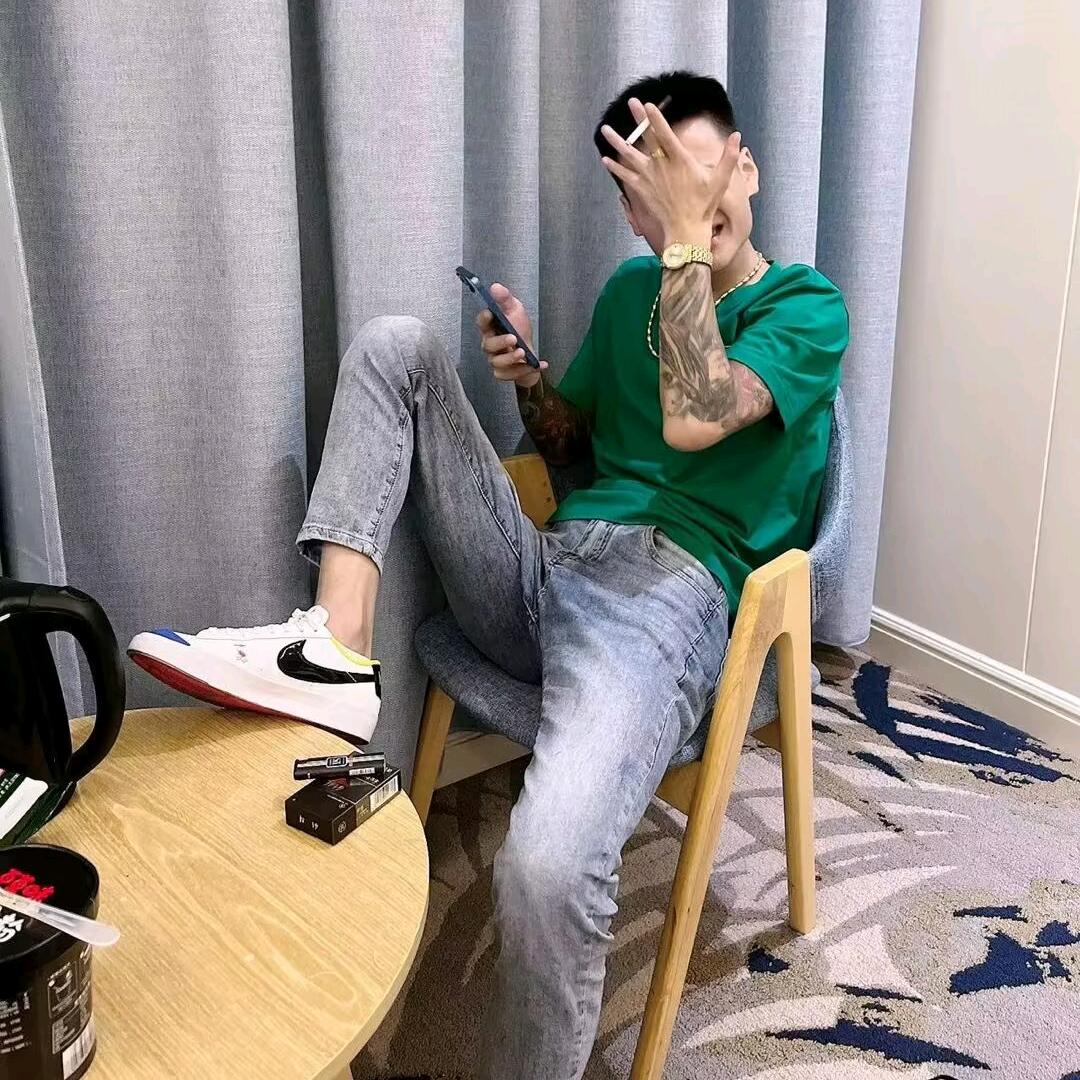 阿 乐🚬
