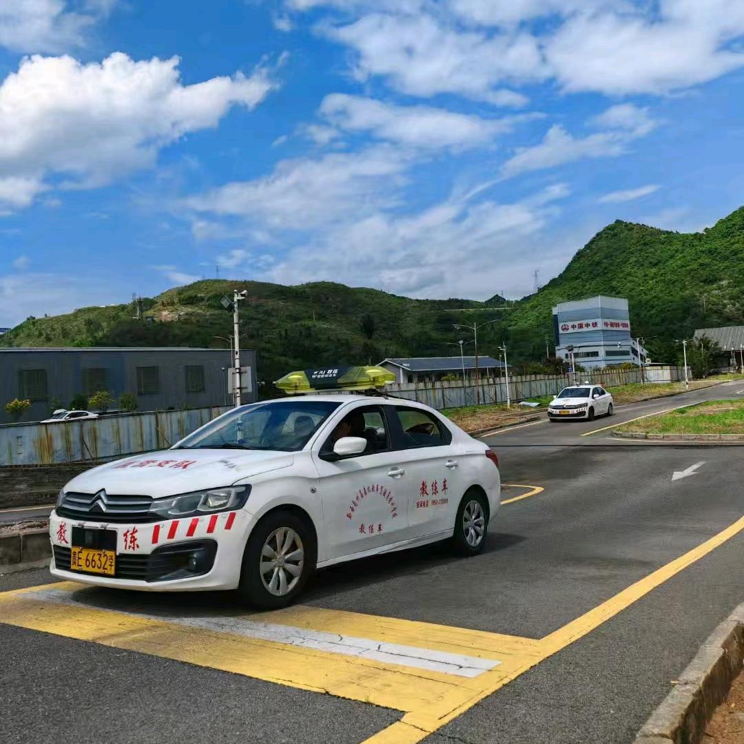 黔西南晶森驾校高教练