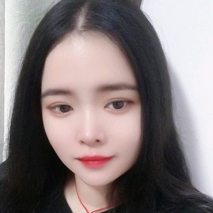 小何叶