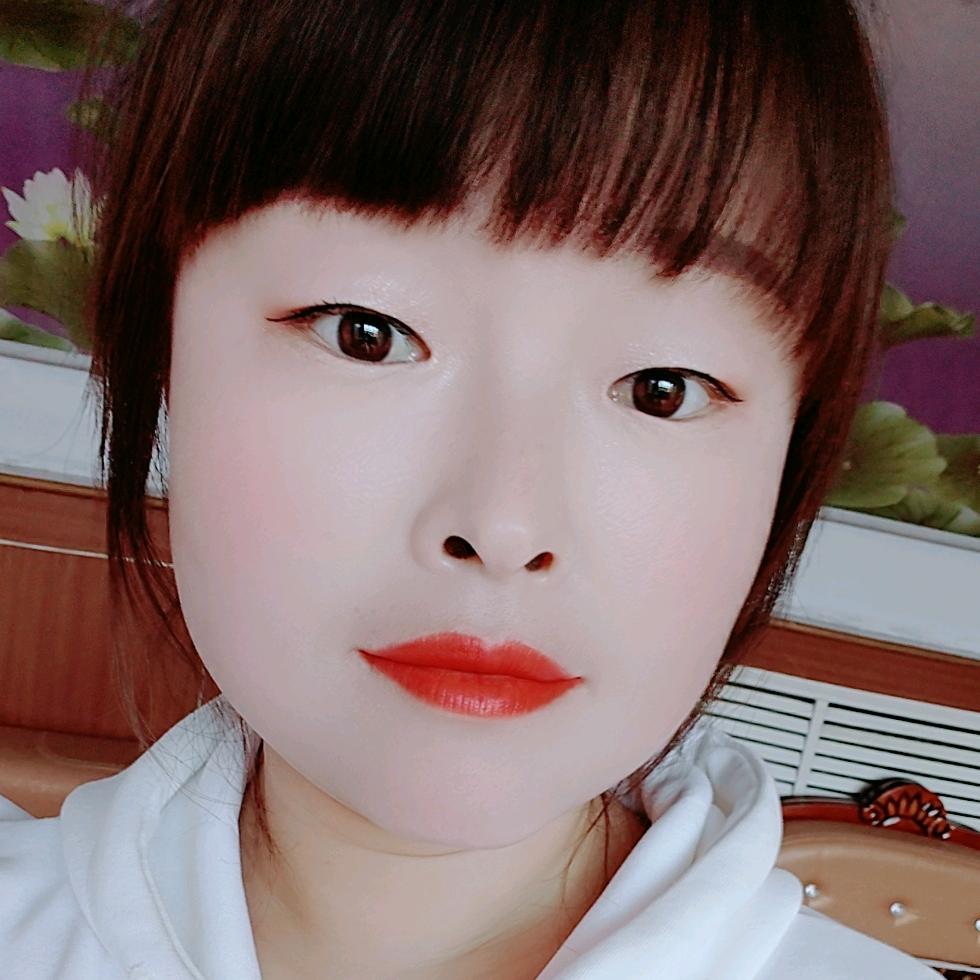 玲玲吖