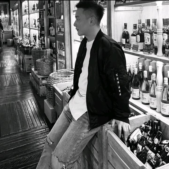 张 不 火