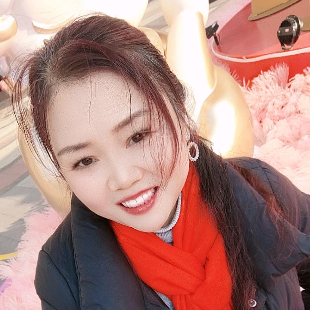 微笑的小佳💇
