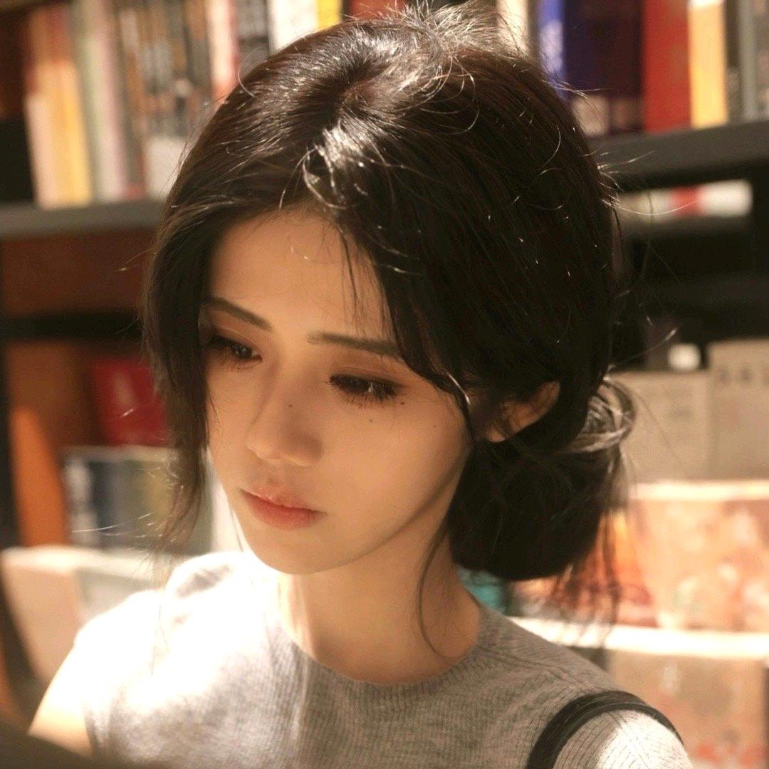 纯情蟑螂.