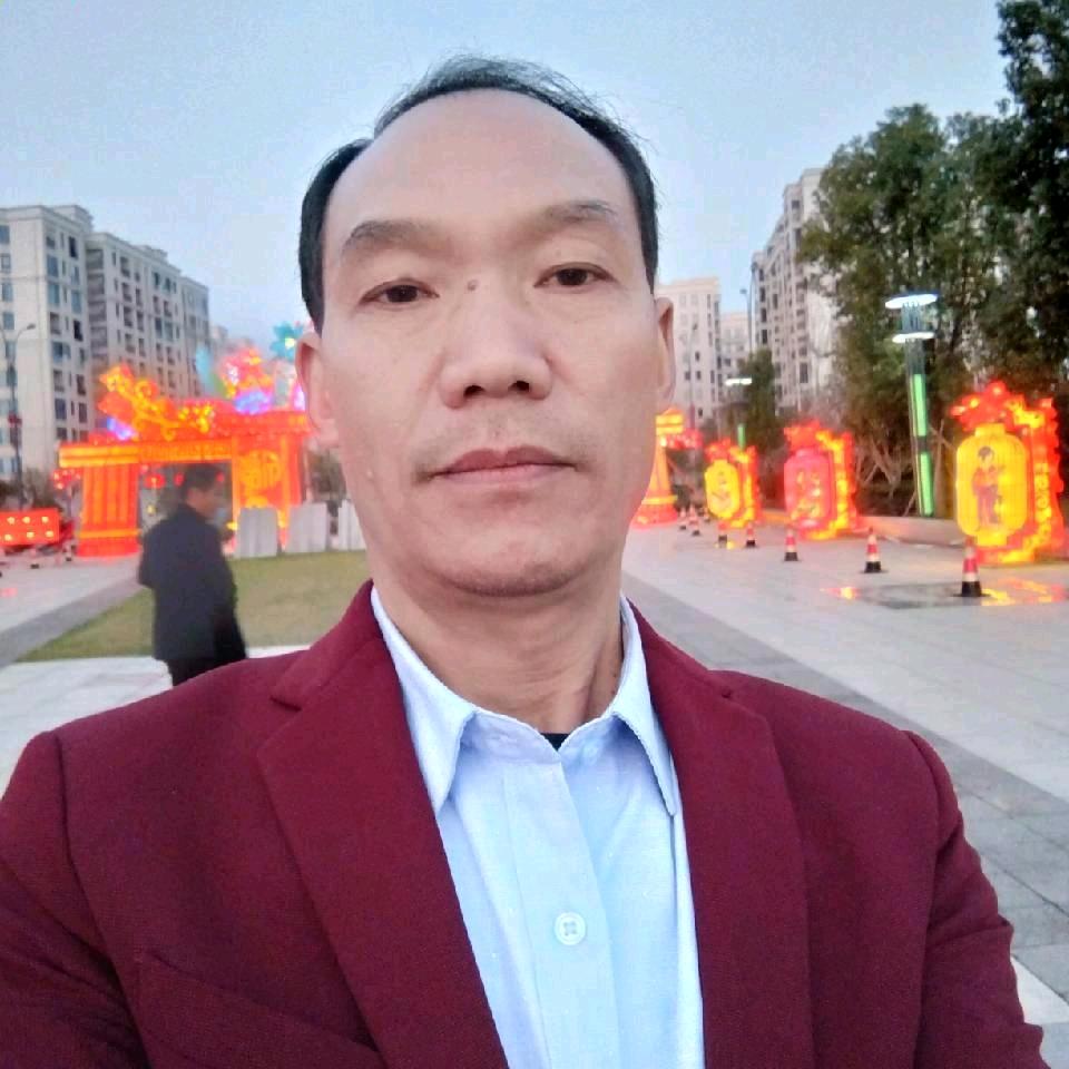 曾哥，晚上8点多开播，欢迎光临
