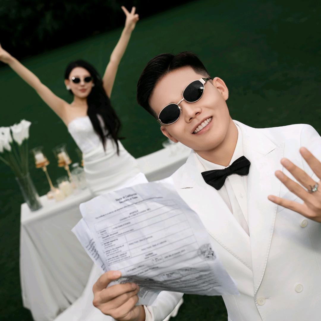 洛宁Li轻奢男装👔