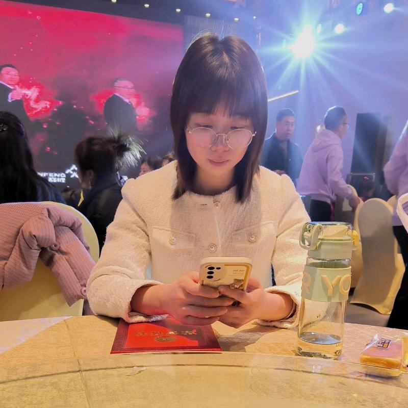 曾家山🌻何姑娘