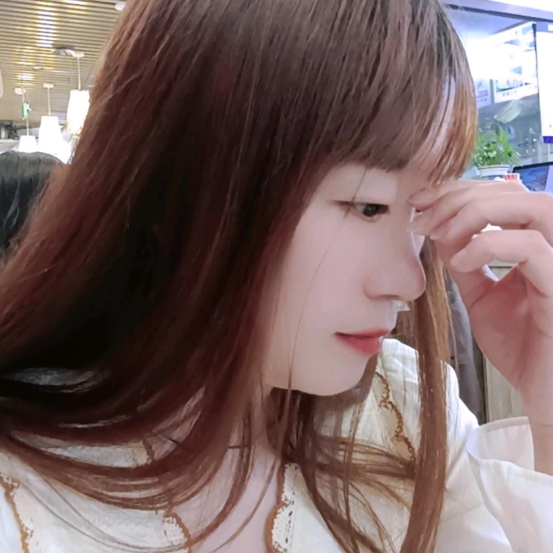 LᎭℯ⃝小 繁星💞