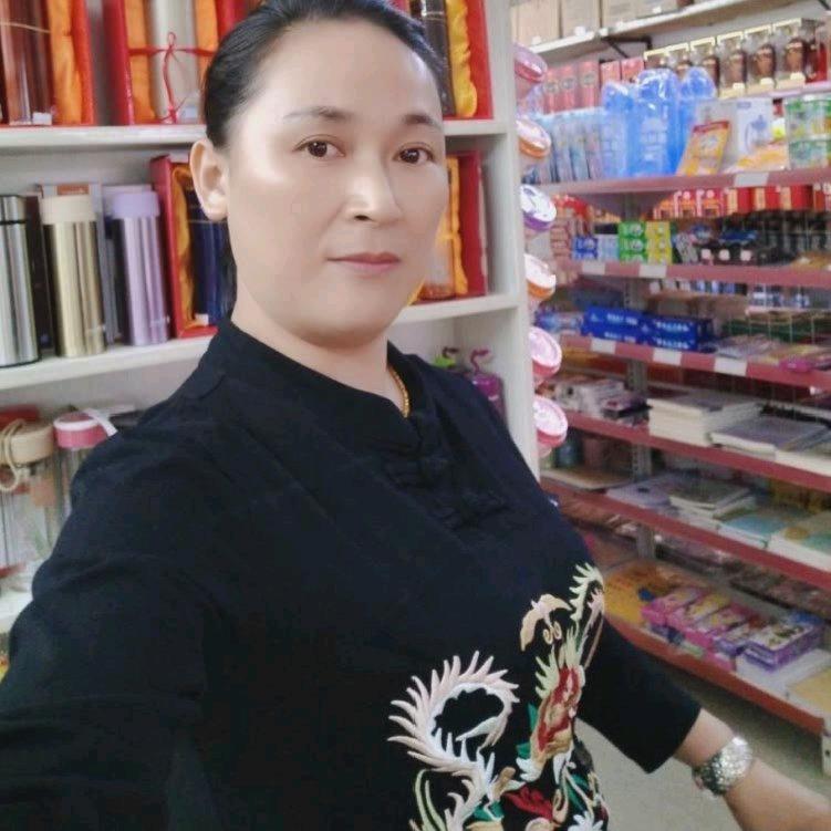 岳姐爱唱歌