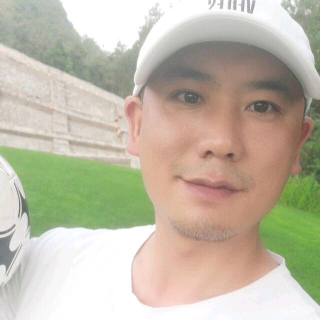 Mr.余