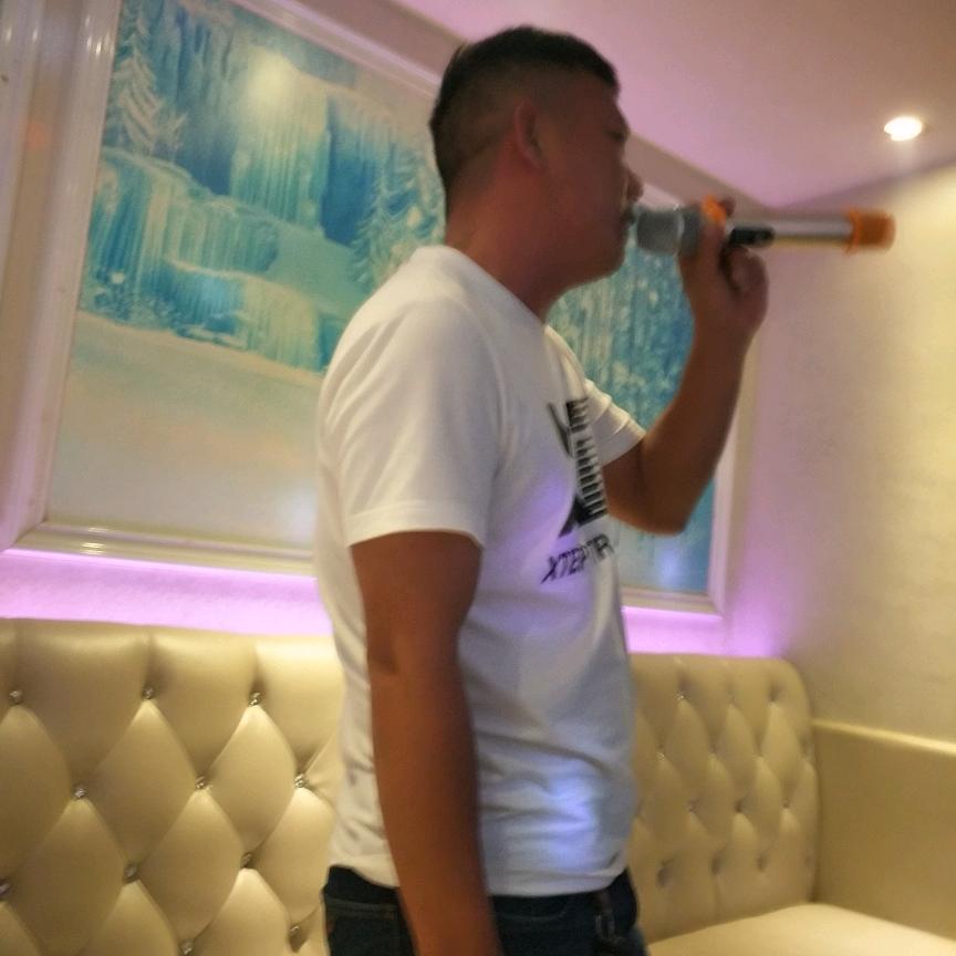 桥头大叔