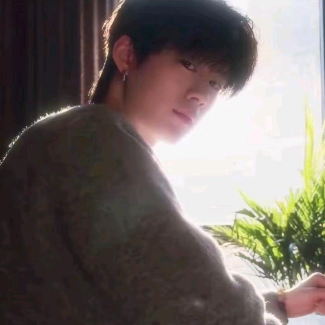 郁饴.💫⁷²⁴