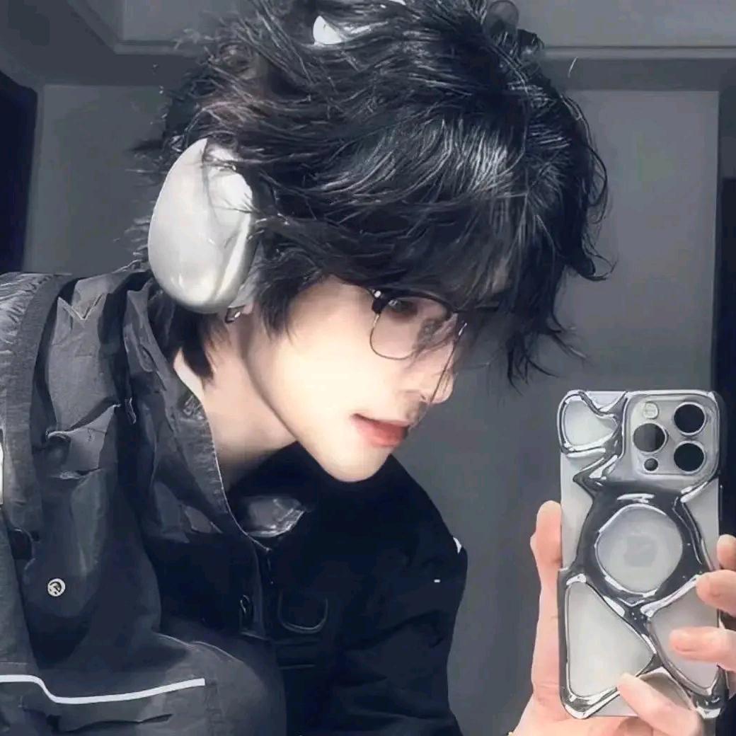 ஐ挚爱ꦿღ岩岩ꦽ