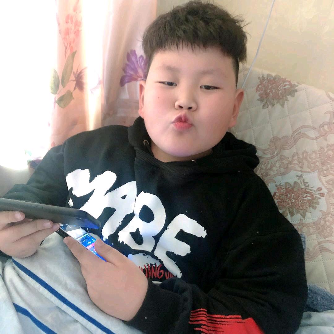 傻姐，，，、