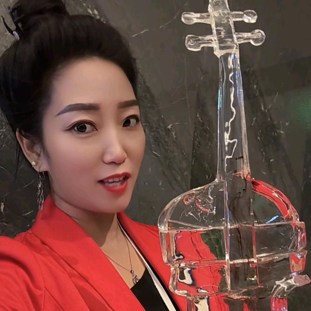 🎙️运城小芬🎙️歌手+戏曲🎙️