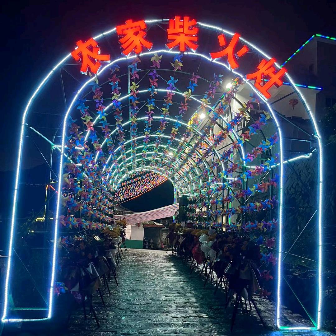 山里农家柴火灶