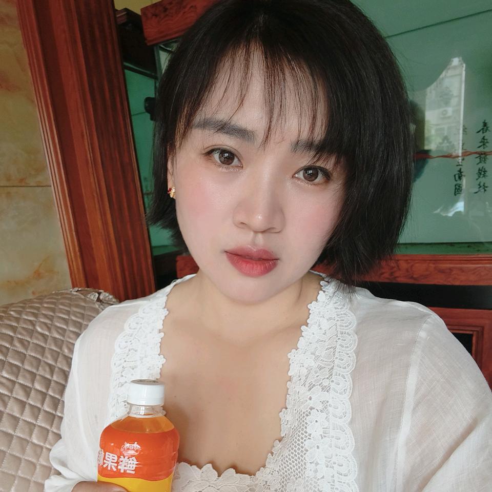 单身没钞疯贾薇薇