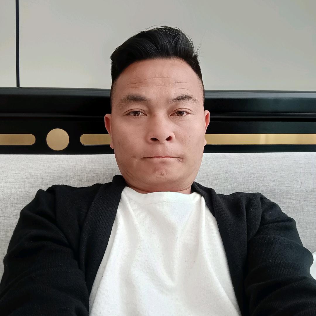 小哥