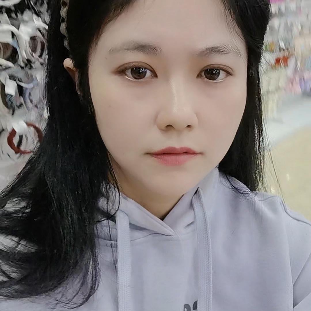 小易妍子
