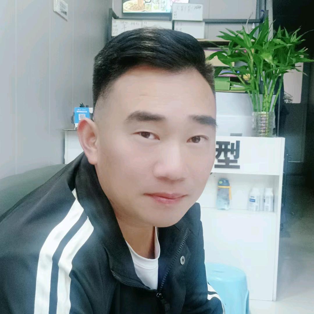 张家港地摊老北京卤煮.川味面条