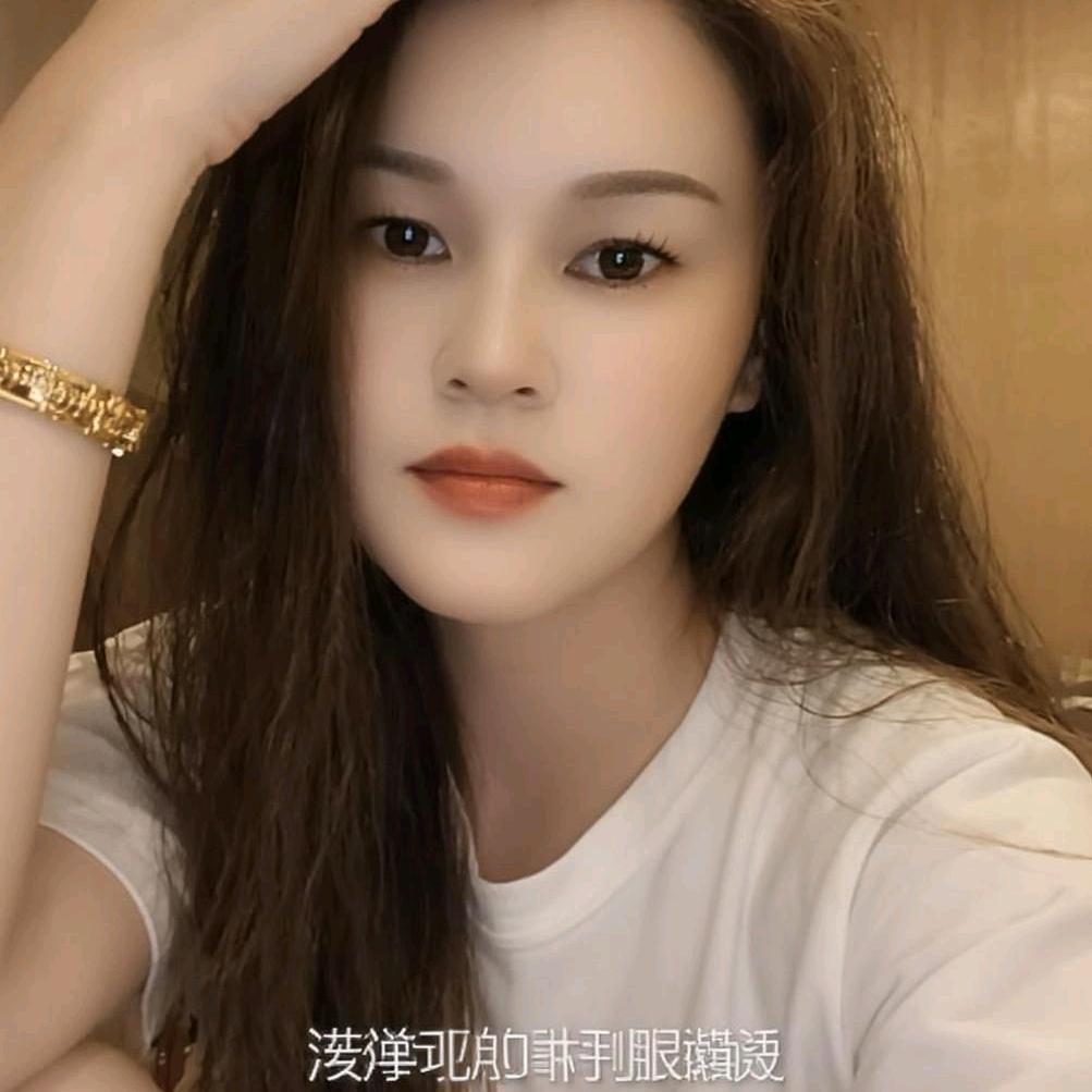 ℒᎭℯ⃟1989💕