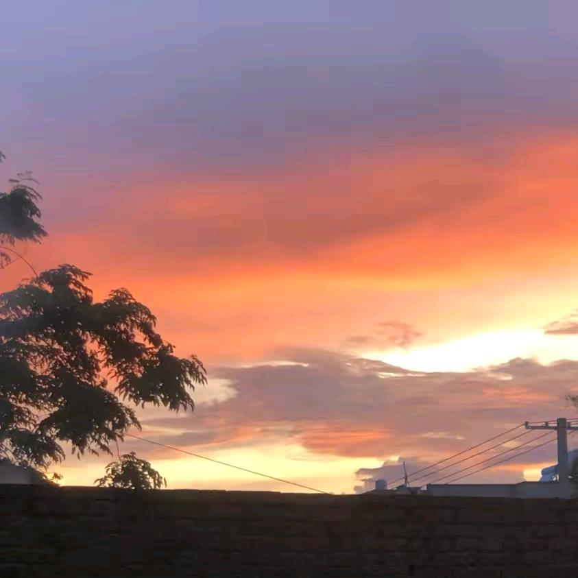 句号点　　　　　　　　　　　　　✕